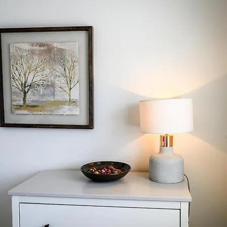 Holiday home Anima Mundi - Large Beautiful - Great Location In South West By Stae Homes *