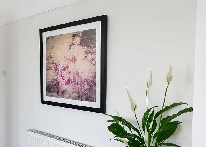 Nyaraló Anima Mundi - Large Beautiful - Great Location In South West By Stae Homes *