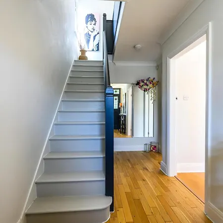 Anima Mundi - Large Beautiful - Great Location In South West By Stae Homes * Bristol