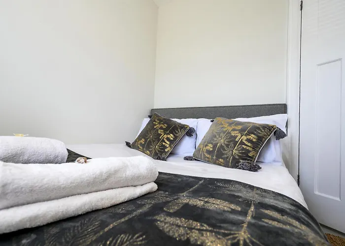 Ferienhaus Anima Mundi - Large Beautiful - Great Location In South West By Stae Homes