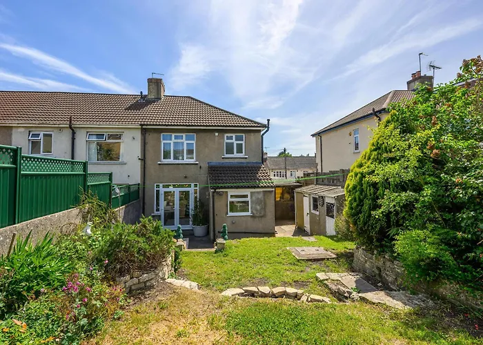 Anima Mundi - Large Beautiful - Great Location In South West By Stae Homes