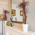 Anima Mundi - Large Beautiful - Great Location In South West By Stae Homes * Bristol