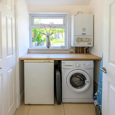 Prázdninový dům Anima Mundi - Large Beautiful - Great Location In South West By Stae Homes