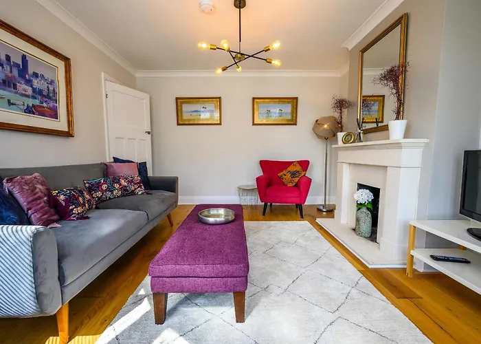 Nyaraló Anima Mundi - Large Beautiful - Great Location In South West By Stae Homes