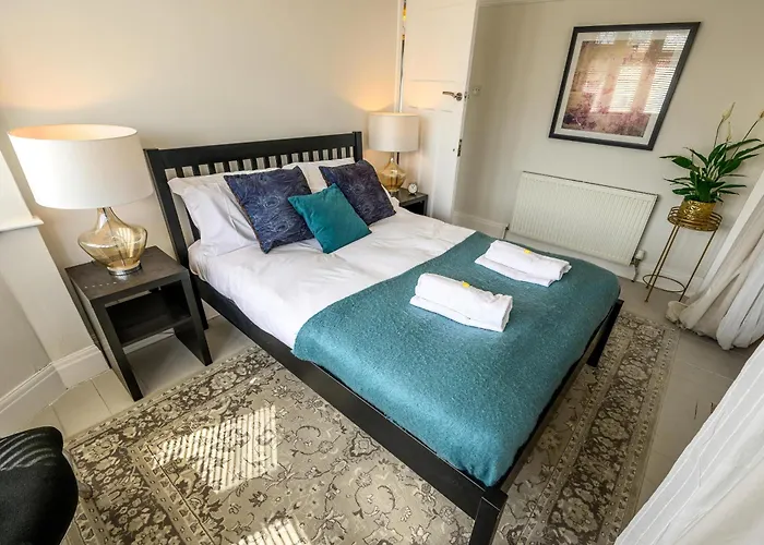 Anima Mundi - Large Beautiful - Great Location In South West By Stae Homes * Bristol